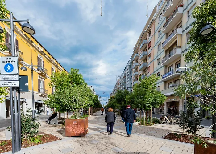 Guesthost - Sweet Center * ペスカーラ