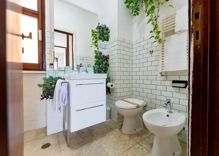 Guesthost - Sweet Center * ペスカーラ